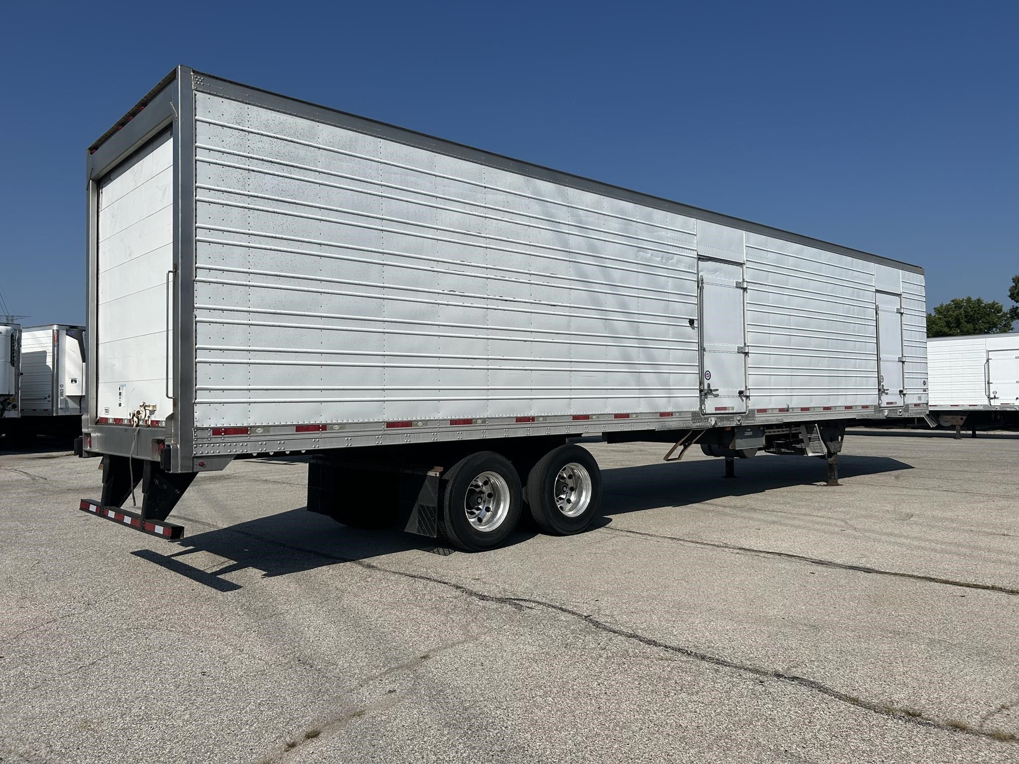 2015 UTILITY 3000R 11042692203 2015 UTILITY 3000R 11042692203