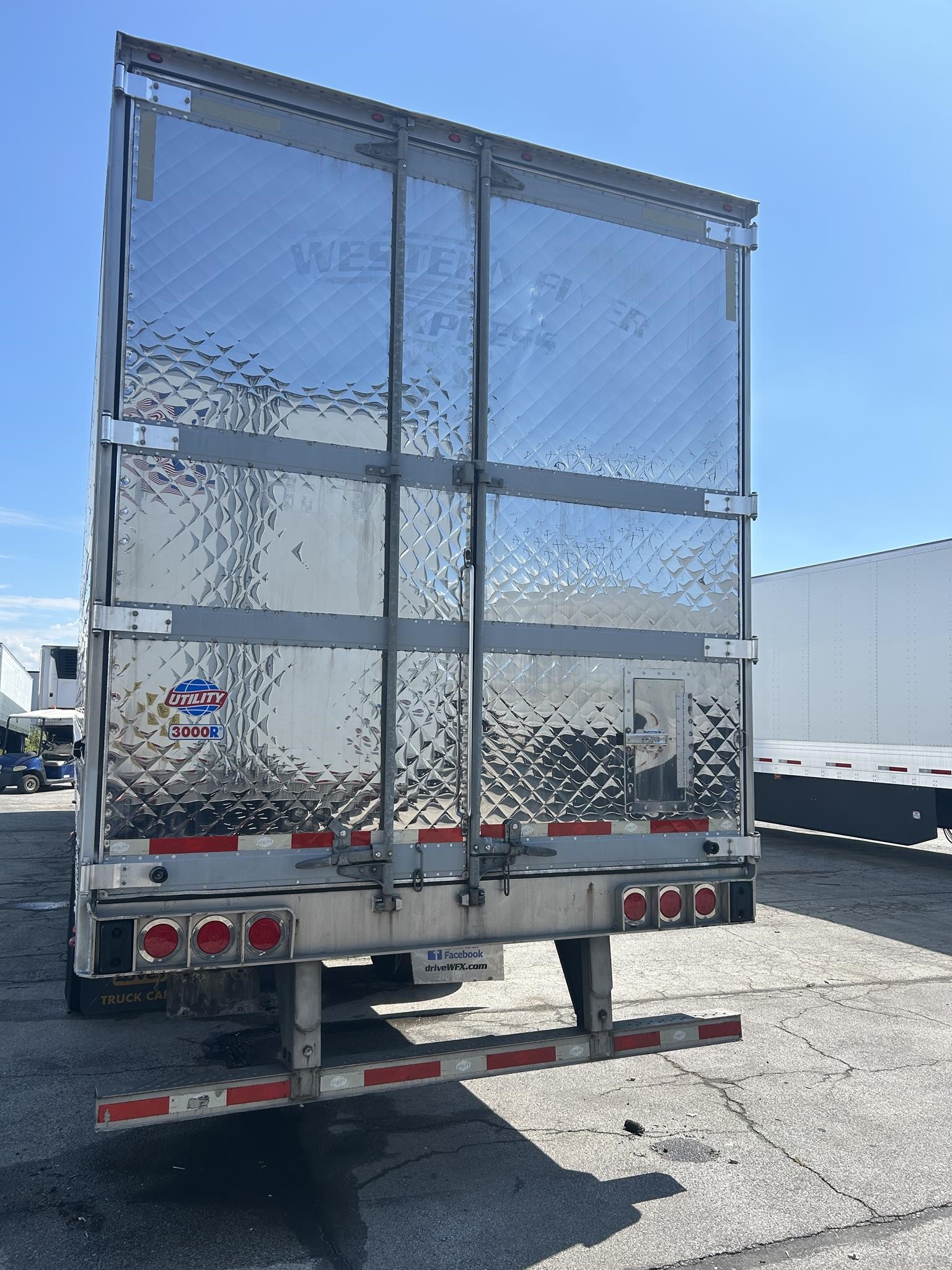 2021 UTILITY 3000R 11045462260 2021 UTILITY 3000R 11045462260