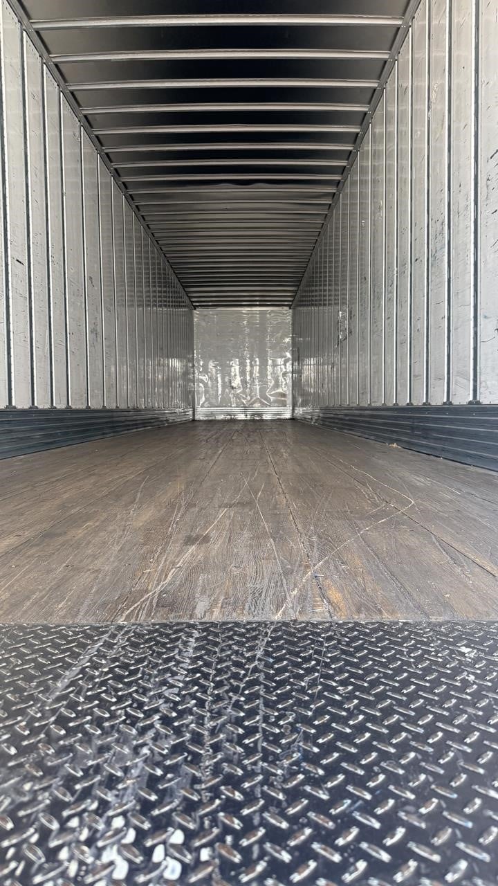 2019 UTILITY 4000D-X 11036284815 2019 UTILITY 4000D-X 11036284815