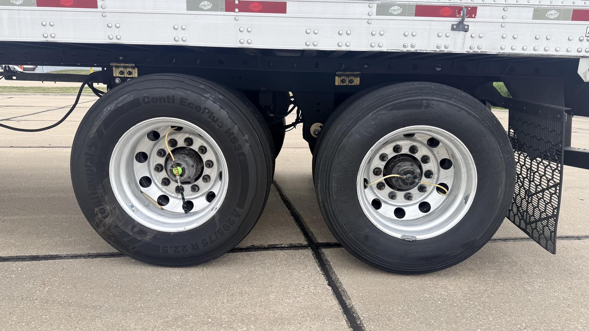 2018 UTILITY 3000R 2018 UTILITY 3000R - image 4 of 6