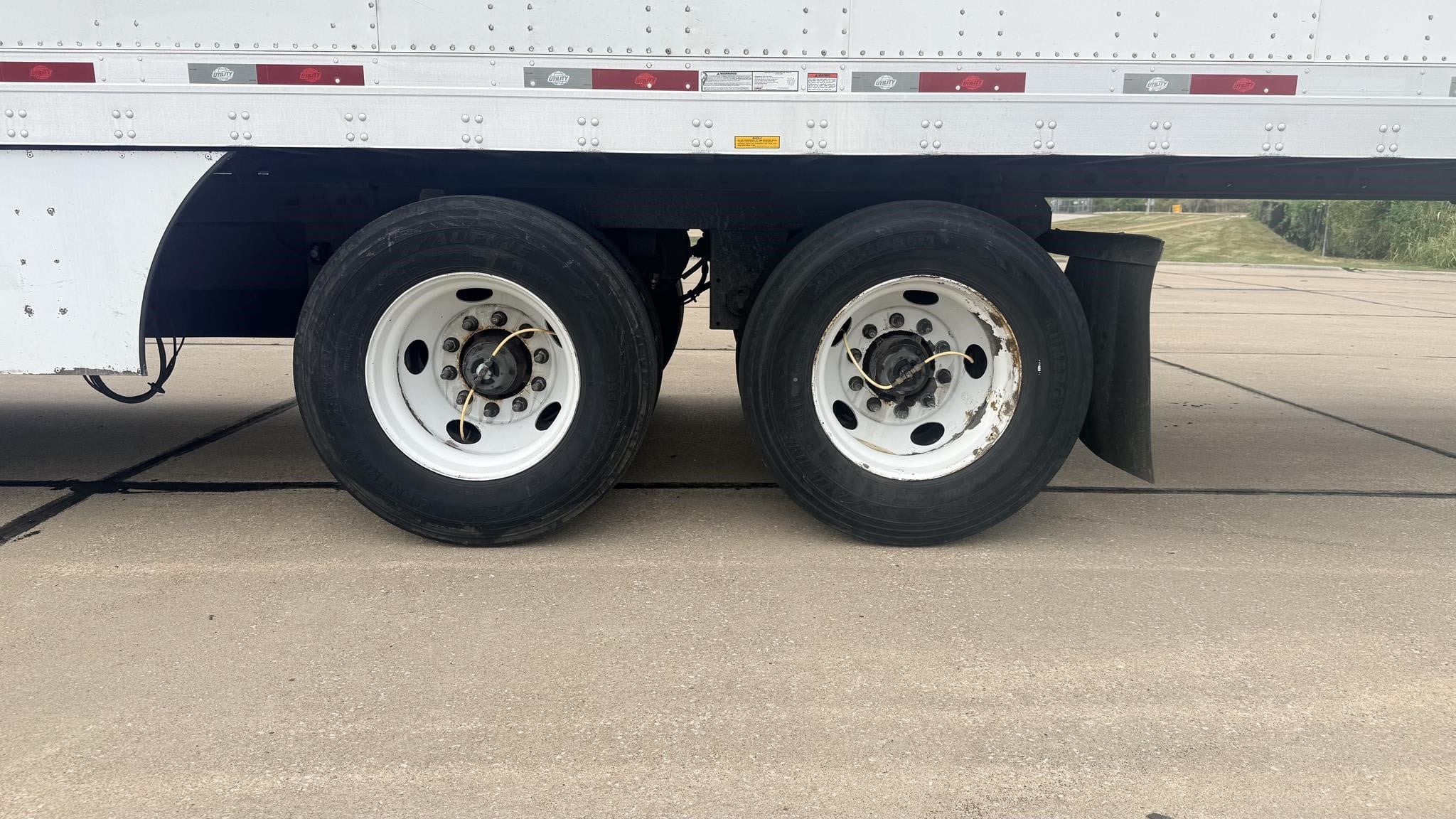 2018 UTILITY 4000D-X 2018 UTILITY 4000D-X - image 4 of 6