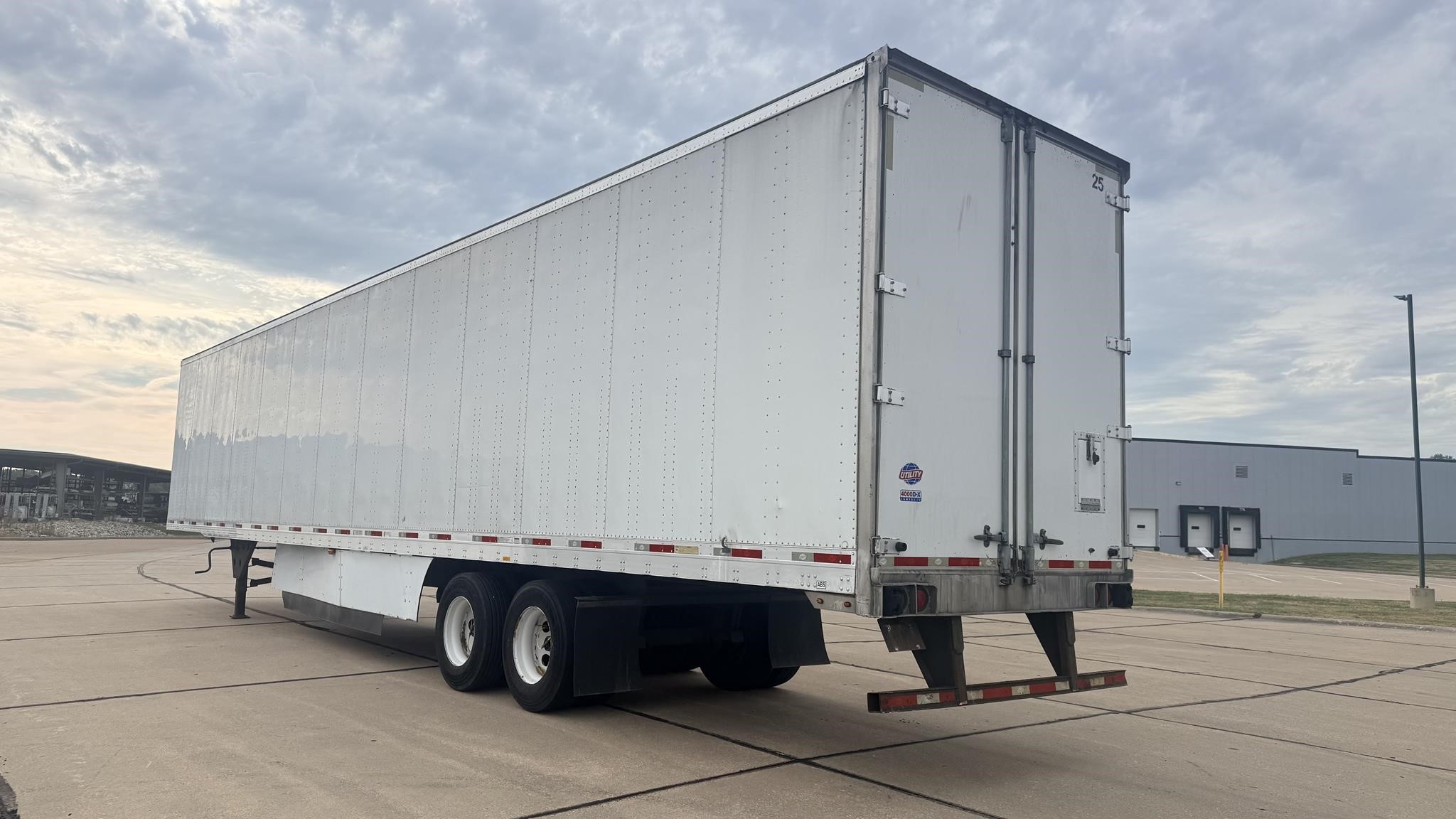 2018 UTILITY 4000D-X 2018 UTILITY 4000D-X - image 6 of 6