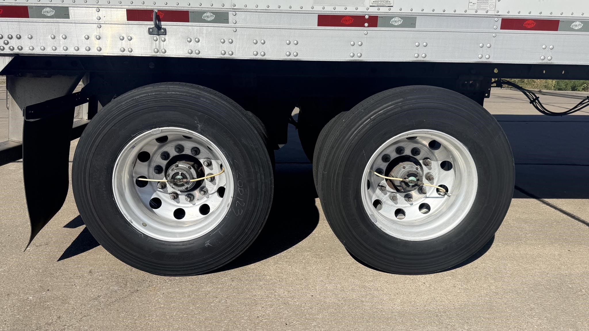 2019 UTILITY 3000R 11049824537 2019 UTILITY 3000R 11049824537