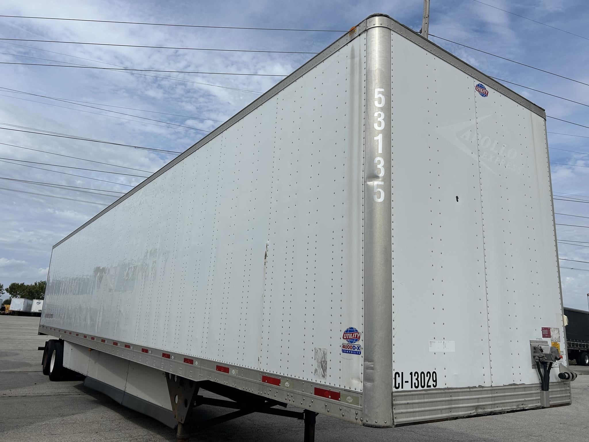 2015 UTILITY 4000D-X 11049851195 2015 UTILITY 4000D-X 11049851195