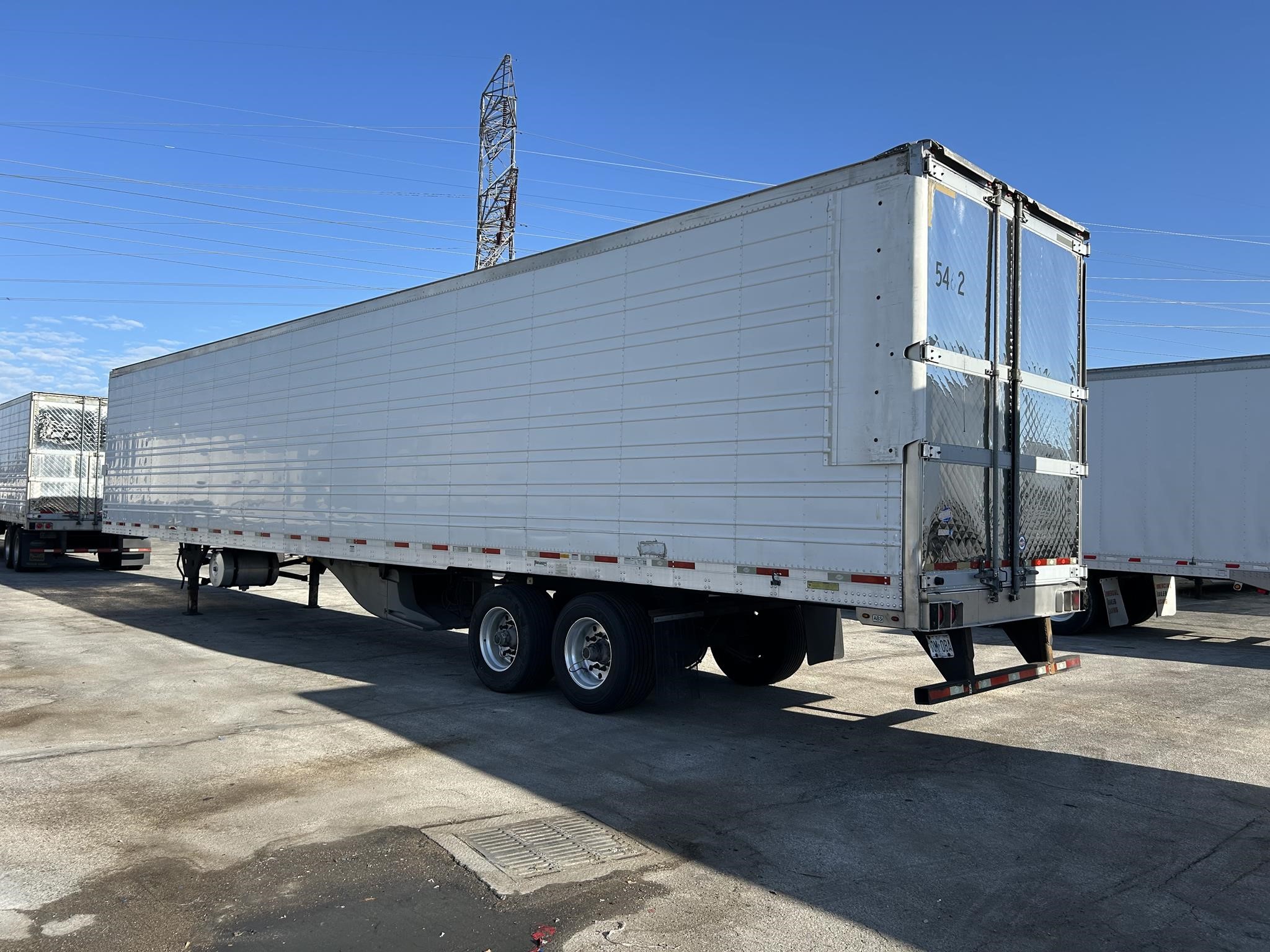 2016 UTILITY 3000R 2016 UTILITY 3000R - image 5 of 6