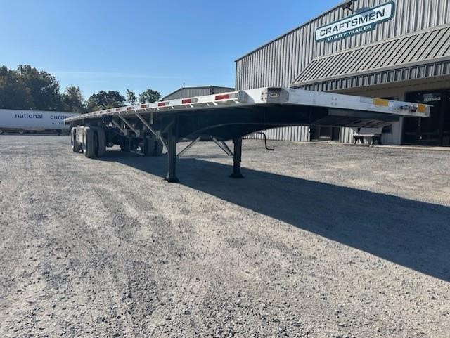 2027 UTILITY 4000AE - image 1 of 6